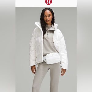 NWT Lululemon everywhere 2L belt bag "Wonder Puff", one size, color is white.